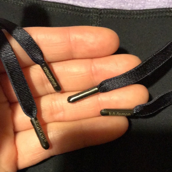 Lululemon - Picture 4 of 7